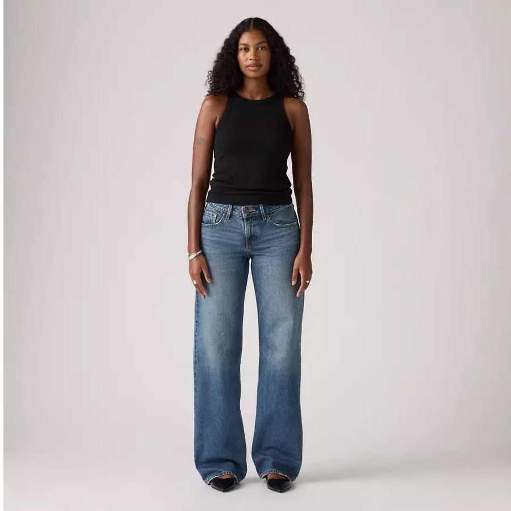 Levi's Low Loose Women's Jeans in - Picture 2 of 3